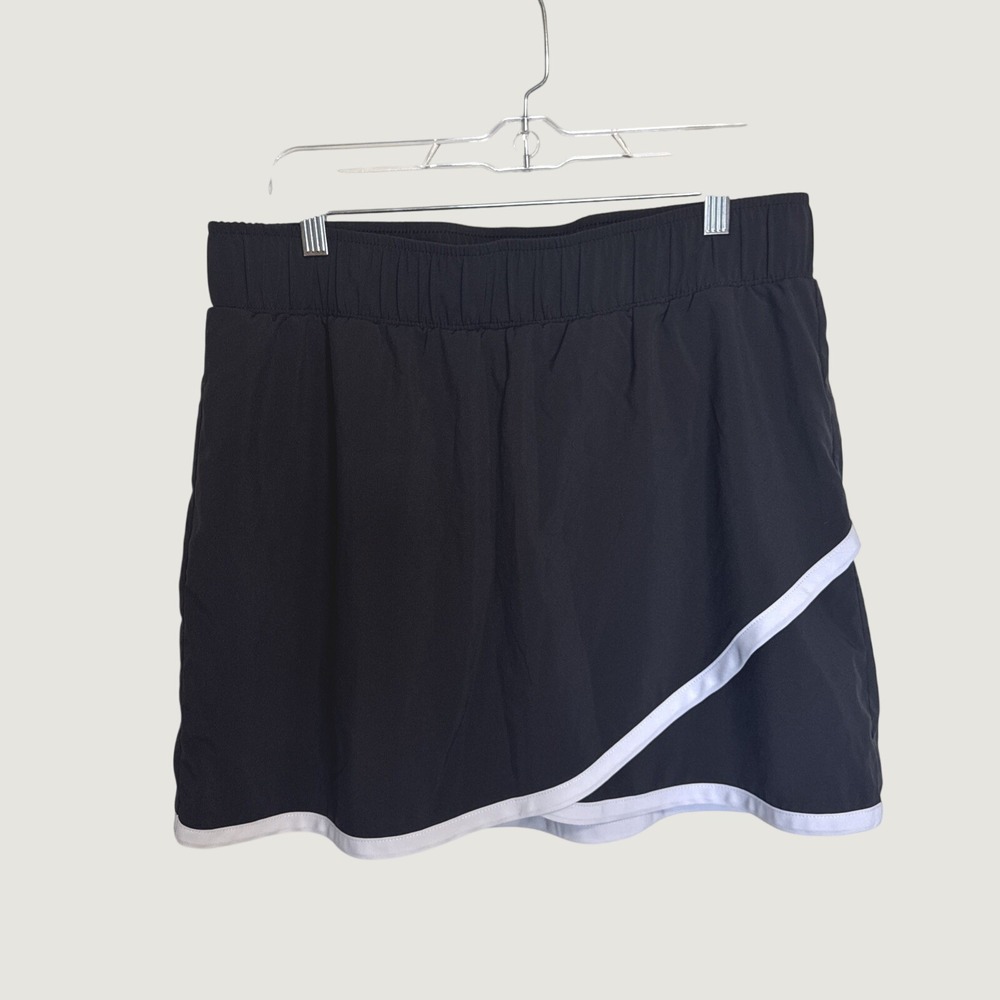 Thrive Societe Black White Athletic Skort XL F21M1028 Tennis Golf Pickleball